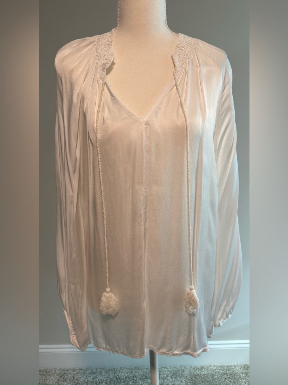 NWT Silky V-Neck White Boho Blouse with Tassel Ties XS Very Flowy and Oversized